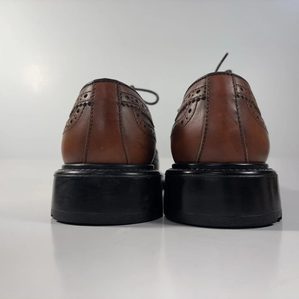 Vtg Banana Republic Italy Brown wingtip oxfords  lace-up Chunky‎ Sole9.5 D Y2K